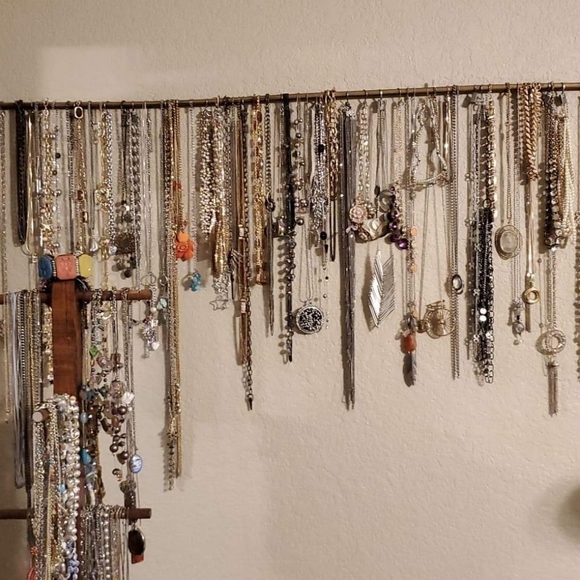 Meet your Posher, Melissa - Picture 3 of 4